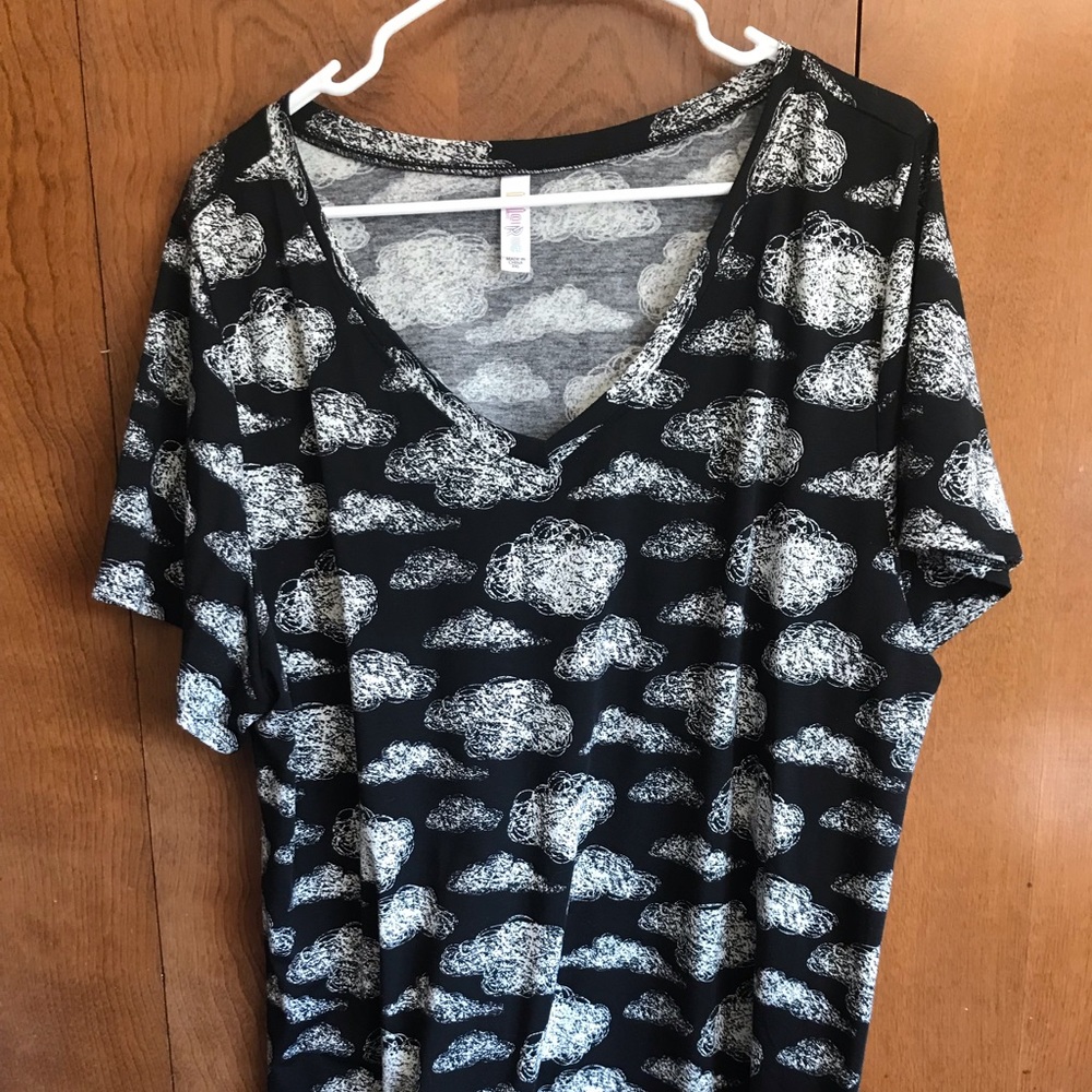 EUC 3X LuLaRoe Clouds Christy T